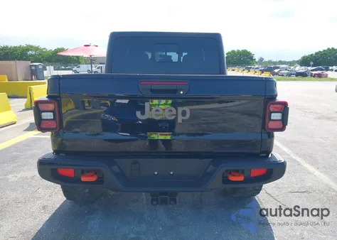 2021 Jeep Gladiator Mojave 4X4 z USA, uszkodzony, nr VIN 1C6JJTEG3ML554606